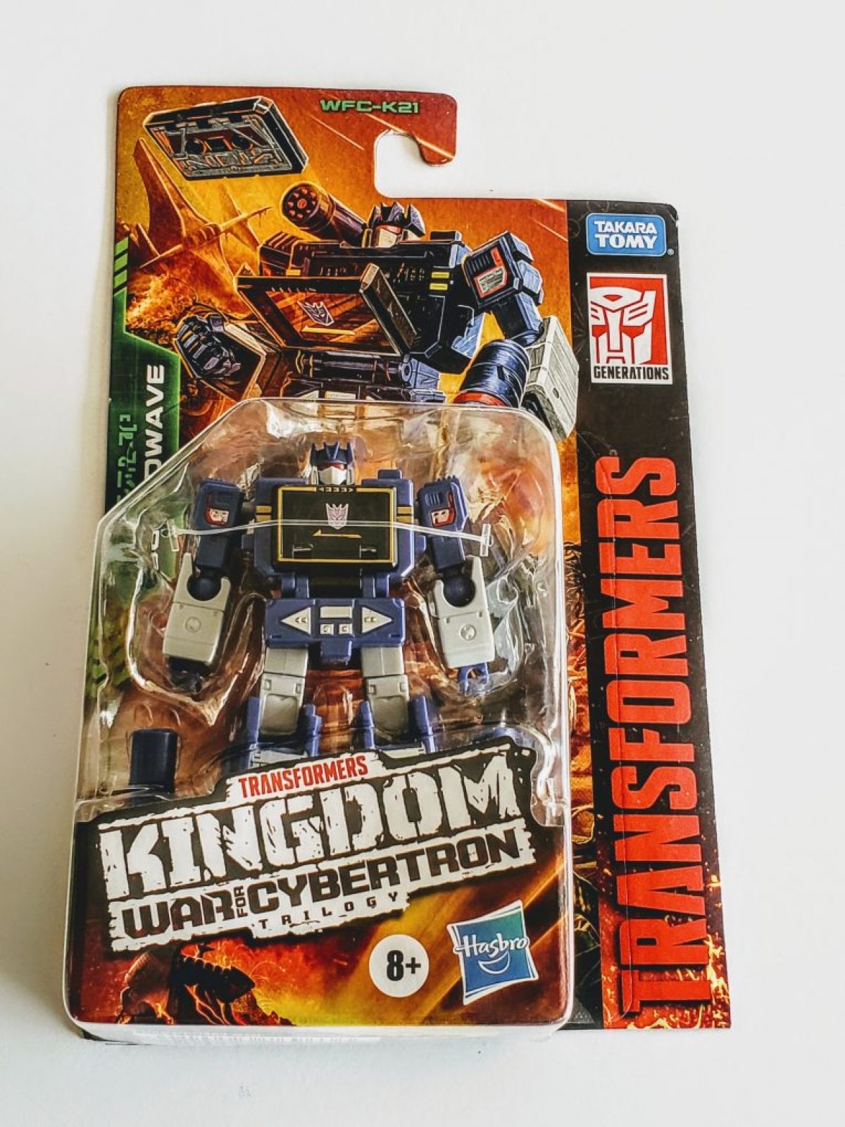 Transformers War For Cybertron Kingdom Core Class Soundwave