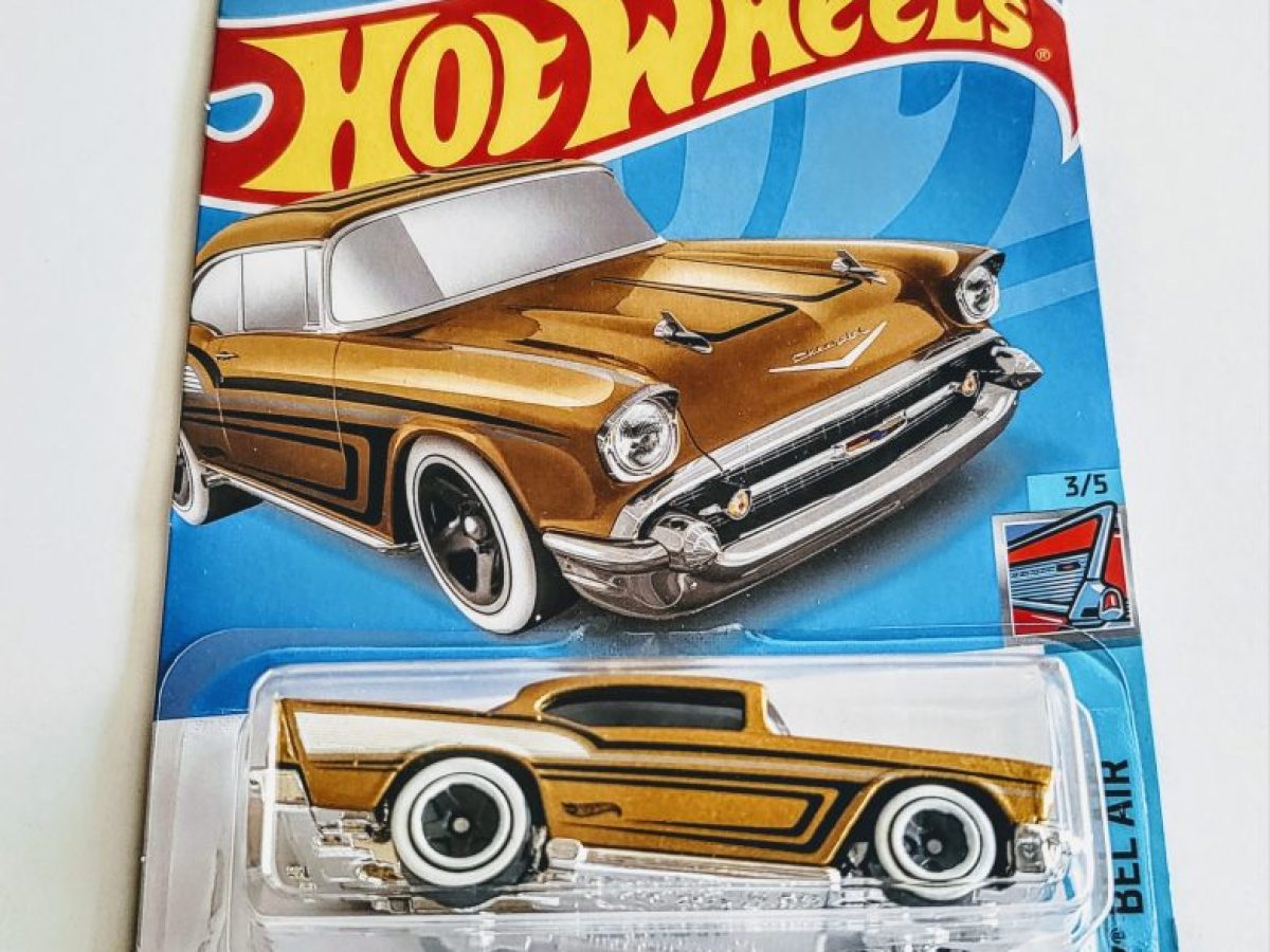 Hot wheels 1957 hot sale chevy bel air