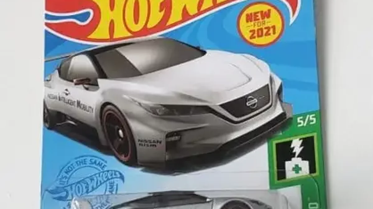 Hot Wheels 2021 HW Green Speed 5 of 5 Nissan Leaf Nismo RC_02 