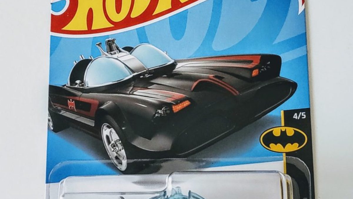 Hot Wheels - Batmobile 2022 - The Batman - HCT65 Escala Miniaturas by Mão  na Roda 4x4