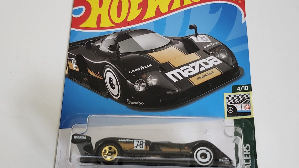 Hot Wheels Retro Entertainment Gran Turismo Ford GT (Black) Die