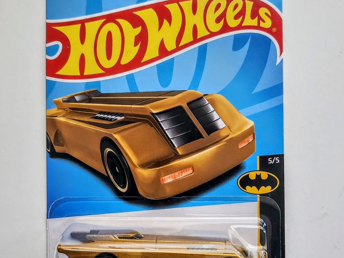 Hot Wheels 2023 Batman Series 4 of 5 Batman The Animated Series Batmobile  Gold HKJ76 - JTC Collectibles
