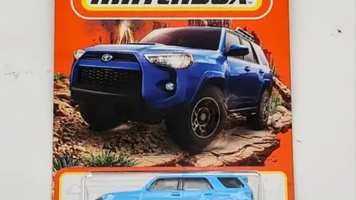 Matchbox 2023 92 of 100 MBX Off Road Toyota 4 Runner Blue HKW76 - JTC  Collectibles