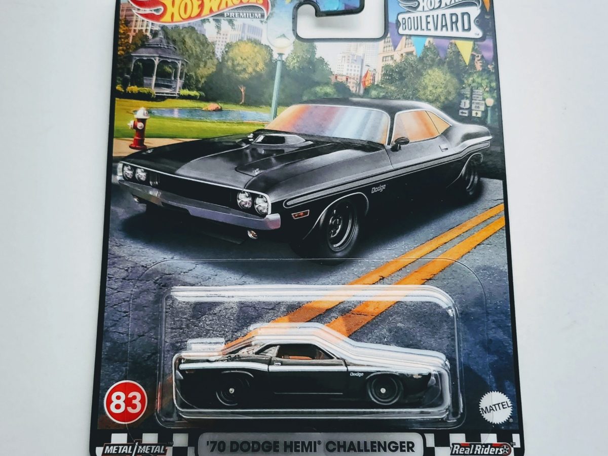 Hot Wheels 2023 Premium Boulevard Mix S - 83 of 85 - 1970 Dodge