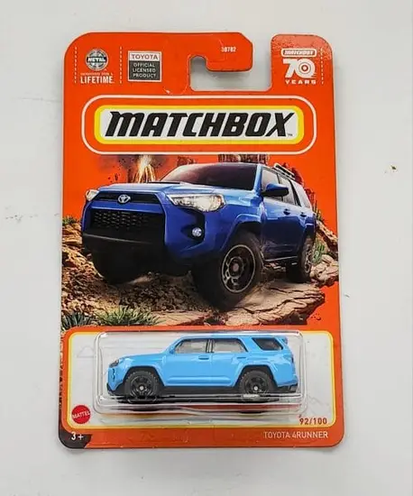 Matchbox 2023 92 of 100 MBX Off Road Toyota 4 Runner Blue HKW76