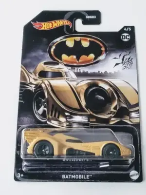 030f9760-20221207_101605.webp Hot wheels 2022 Batman Series Walmart 4 of 5 1989 Movie Batmobile gold HLK47