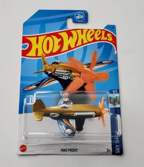 Hot Wheels 2023 Sky Show 3 of 5 Mad Propz gold treasure hunt HKK95