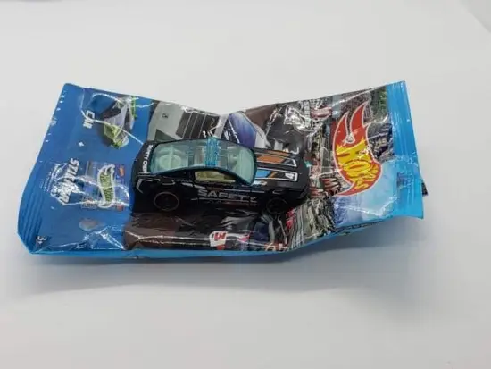 Hot Wheels 2019 Mystery Models Series 1 - 4 of 12 Ford Mustang GT