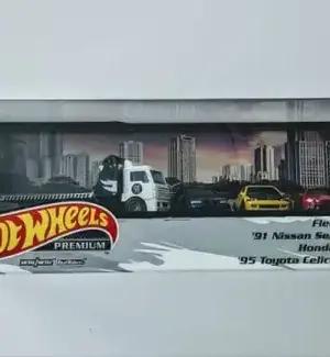 0d8b5132-image.webp Hot Wheels Premium Collector Display Set Japanese Tuners HCR53