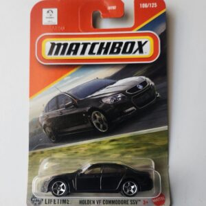 Matchbox 2025 Holden VF Commodore SSV black JBP57