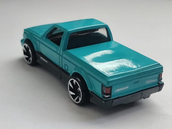 Hot wheels 2024 Multi-pack exclusive 1991 GMC Syclone teal blue GHB35
