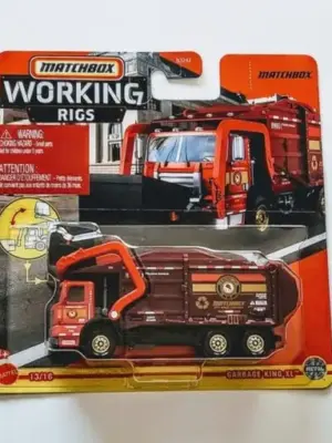 Matchbox 2022 Working Rigs 13 of 16 Garbage King XL Red HFH34