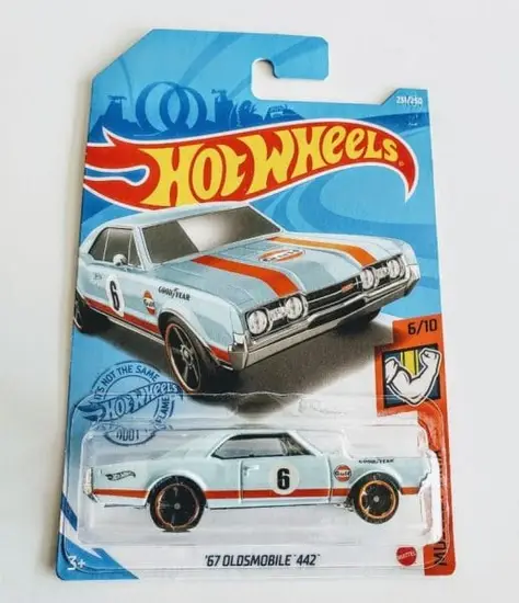 Hot Wheels 2021 Muscle Mania 6 of 10 -1967 Oldsmobile 442 Gulf Blue GTB41
