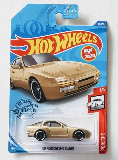 Hot Wheels 2020 Porsche Series '89 Porsche 944 Turbo (Gold) GHF07