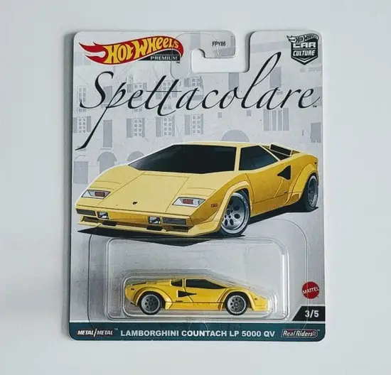 Hot wheels 2023 Car Culture Spettacolare 3 of 5 Lamborghini Coutach LP 5000 QV yellow HCK47