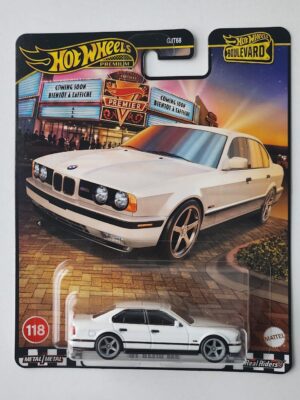 Hot wheels Boulevard 2025 mix A - 1991 BMW M5 white JBL24