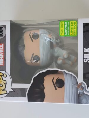 2025/09/1f3f5a01-d2fc-45c0-8276-1ab7a3fba0d5-1_all_11482-scaled.jpg Funko Pop Marvel 1064 Silk SDCC 2022