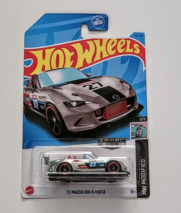 Hot wheels 2023 Zamac 5 of 16 - 2015 Mazda Mx-5 Miata HKL27