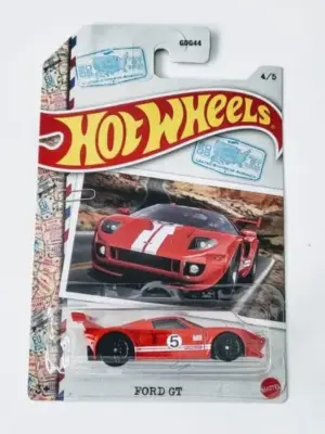 Hot Wheels 2022 World Class Racers 4 of 5 Ford GT Red HDH25