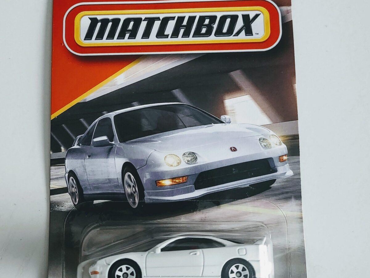 Matchbox 2025 - 1997 Acura Integra Type R white JBN50