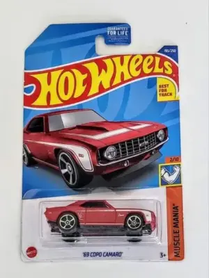 Hot Wheels 2022 Muscle Mania 2 of 10 - 1969 COPO Camaro red