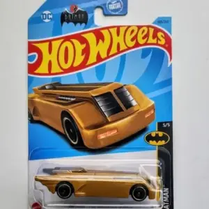 Hot Wheels 2023 Batman Series 4 of 5 Batman The Animated Series Batmobile Gold HKJ76