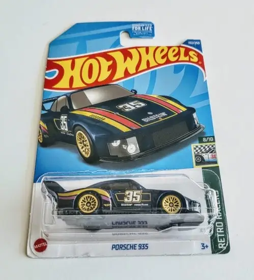 Hot Wheels 2022 Retro Racers 8 of 10 Porsche 935 Bilstein Blue HCT96