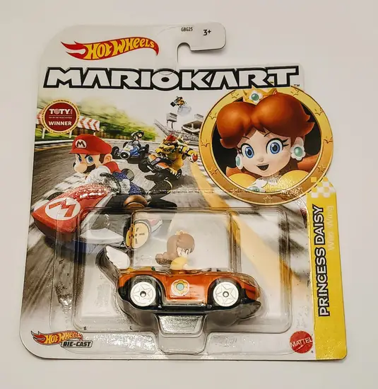Hot wheels 2022 Mario kart Princess Daisy w/wild wing orange GRN14