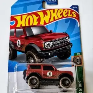Hot Wheels 2022 Mud Studs 1 of 5 2021 Ford Bronco Red HCW91