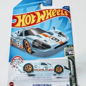 Hot Wheels 2022 Retro Racers 4 of 10 - 1967 Ford GT-40 MK.IV Gulf Blue HCT72 (Ryus Rides)