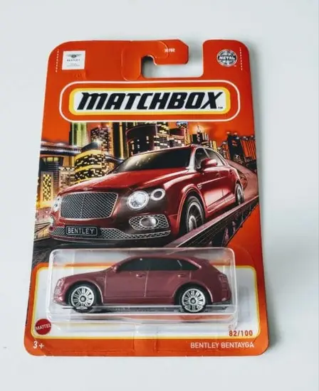Matchbox 2022 MBX City 82 of 100  Bentley Bentayga Red HFP19
