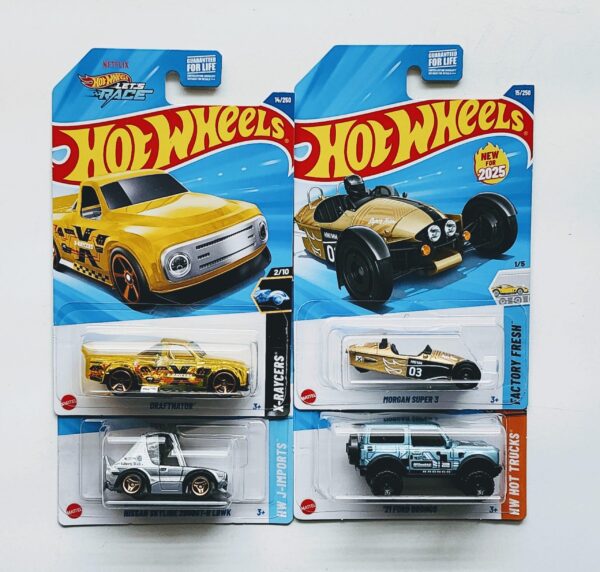 Hot wheels 2025 Kroger exclusive case C complete set - Bronco, Tooned Skyline 2000GT-R LBWK