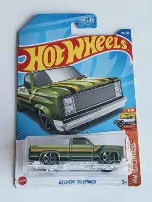Hot Wheels 2022 HW Hot Trucks 7 of 10 1983 Chevy Silverado green HCV33 Hot Wheels 2022 HW Hot Trucks 7 of 10 1983 Chevy Silverado green HCV33