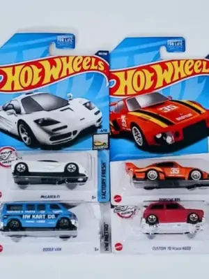 4502b257-1000000796.webp Hot Wheels 2022 Bestbuy exclusives Porsche - Mclaren F1 Honda N600