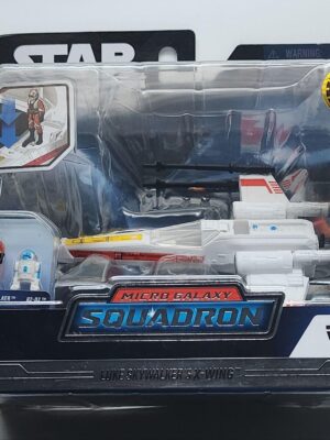 Star Wars Micro Galaxy Squadron Star Fighter Class Series 6 - #0128 Episode IV A New Hope - Luke Sky Walkers X-Wing Super Chase (1 of 5000) SWJ0339