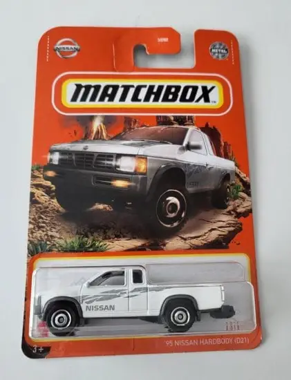 Matchbox 2022 MBX Mountain 17 of 102 - Nissan Hardbody D21 White HPF47