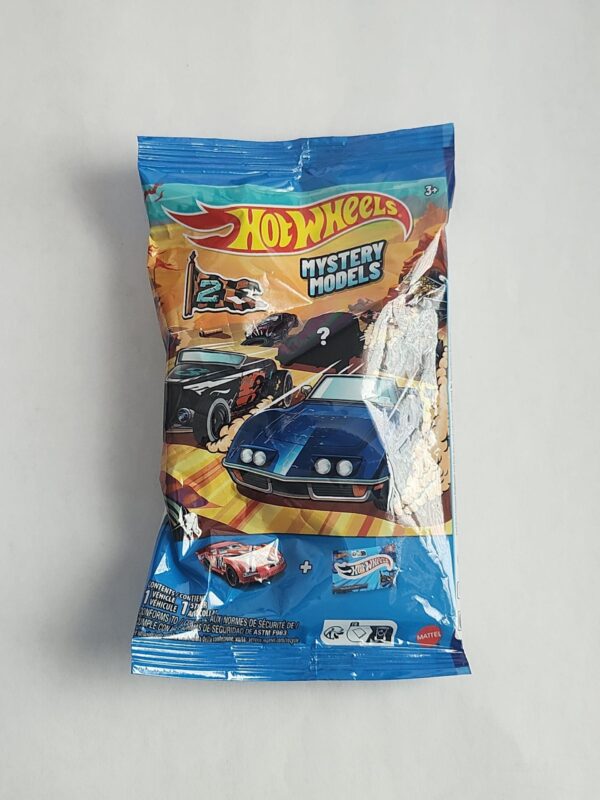 Hot wheels 2025 Mystery Models Series 2 - 4 of 10 Bone Shaker beige JCL08 (Unopened)