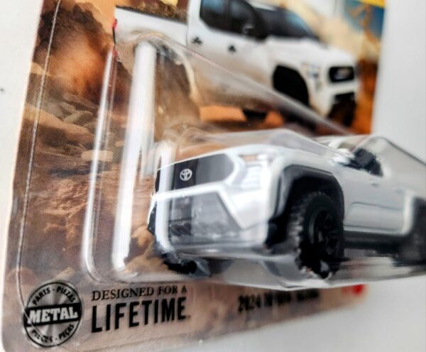 Matchbox 2025 mix A- 2024 Toyota Tacoma white short card JBR28