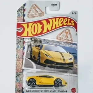 Hot Wheels 2022 World Class Racers 2 of 5 Lamborghini Huracan LP 610-4 yellow HDH23