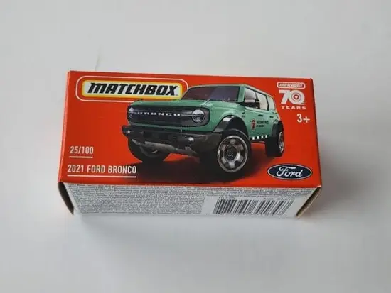 Matchbox 2023 Power grabs 25 of 100 MBX Off road - 2021 Ford Bronco National Park  Green HLF25