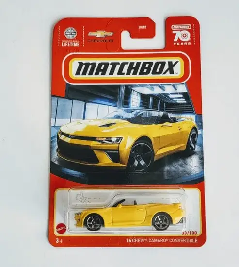 Matchbox 2023 33 of 100 - MBX Showroom 2016 Chevy Camaro Convertible yellow HKX27
