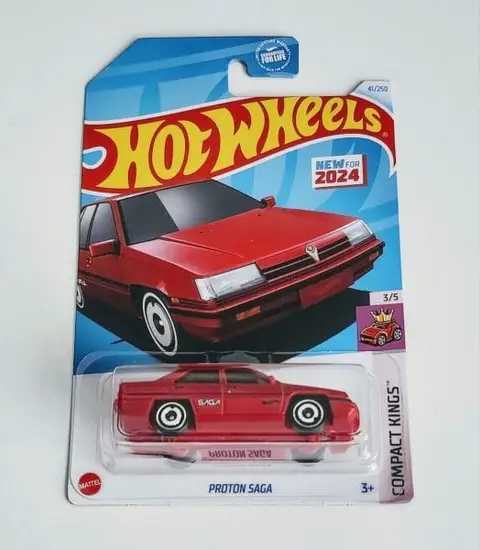 Hot wheels 2024 Compact Kings 3 of 5 Proto Saga red HRY46