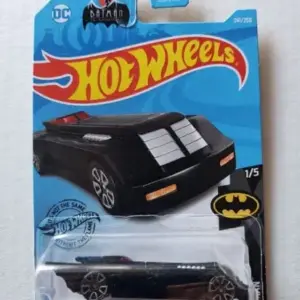 Hot Wheels 2019 Batman Series 1 of 5 Batman Animated Series Batmobile black Treasure Hunt FYF90