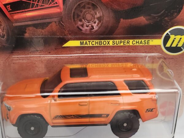 Matchbox 2025 Mix 4 Super Chase - Toyota 4Runner orange JPB68