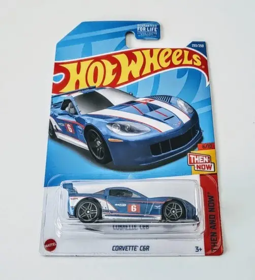 Hot Wheels 2022 Then and Now 6 of 10 Corvette C6r blue HCV35