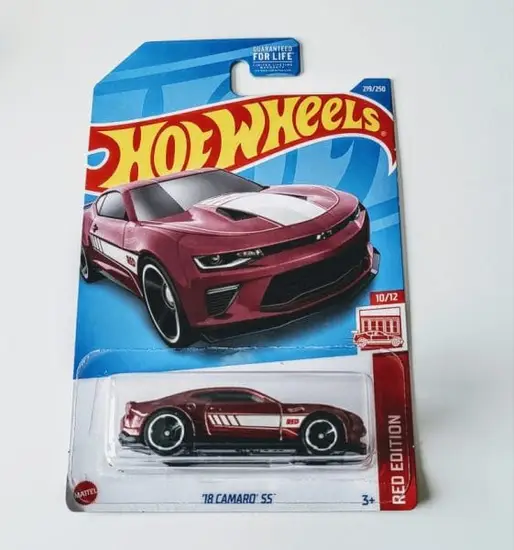 Hot Wheels 2022 Target Red Edition 10 of 12  - 2018 Camaro SS red HCY67