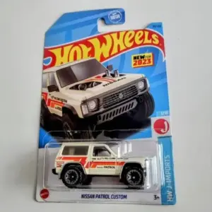 Hot Wheels 2023 HW J-Imports 1 of 10 Nissan Patrol Custom Ivory HKG23
