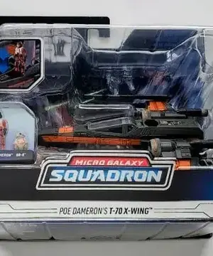 Star Wars Micro Galaxy Series 3 #0062 Poe Damerons T-70 X-Wing (the black one) SWJ0084