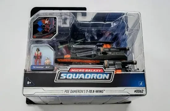 Star Wars Micro Galaxy Series 3 #0062 Poe Damerons T-70 X-Wing (the black one) SWJ0084