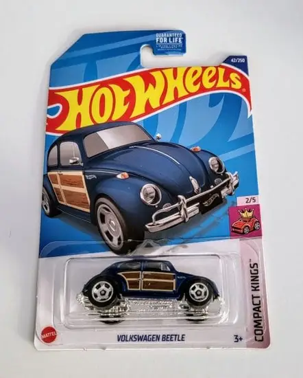 Hot Wheels 2022 Compact Kings 2 of 5 Volkswagen Beetle Blue HCV26